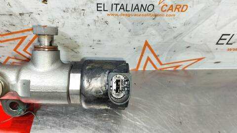 Foto 4ª: Rampa Inyectora Mercedes Clase C 160 C 200 CDI 204.007) BERLINA 136CV 100KW [651913] (2010)