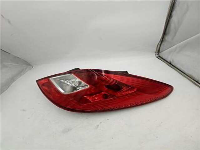 Foto 3ª: Piloto Trasero Derecho Opel Corsa 1.2 ENJOY [1.2 LTR. - 59 KW 16V CAT (Z 12 XEP - LB4)] [Z 12 XEP / LB4]