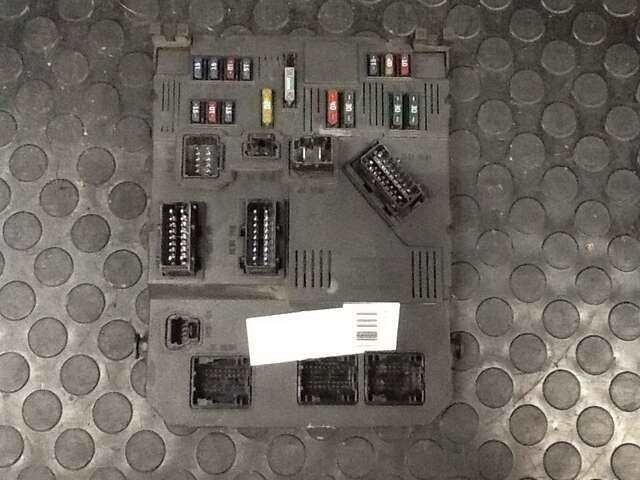 Caja Reles Fusibles Citroen Xsara 2.000 HDI 90CV PICASSO