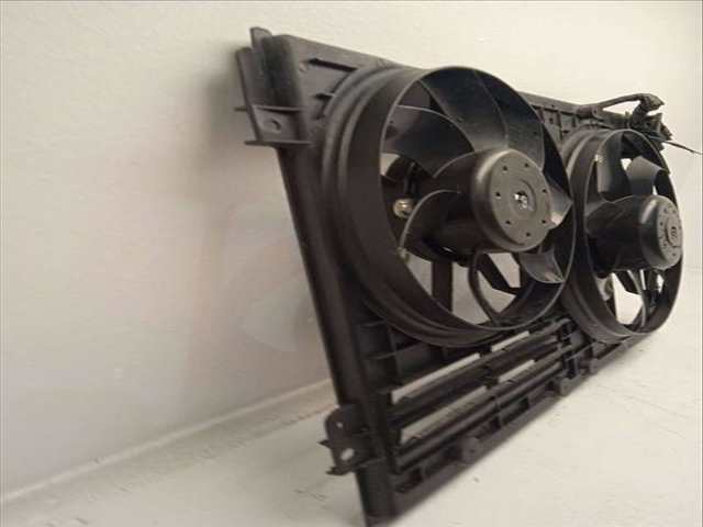 Foto 2ª: Electroventilador Volkswagen Touran 2.0 TDI 16V 140CV 103KW [BKD] (2005)