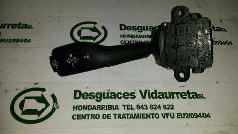 Mando Multifuncion Bmw X5 4.4I AUTOMATICO 286CV 210KW