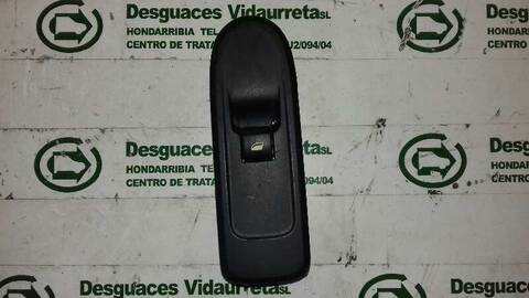 Foto 1ª: Botonera Elevalunas Peugeot 308 GT 174CV 128KW [5FY] (2008)