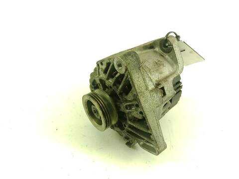 Foto 1ª: Alternador Dacia Sandero 1.2 16V [D4F 732] (2008)