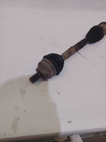 Transmision Delantera Derecha Ford Focus 1.6 D