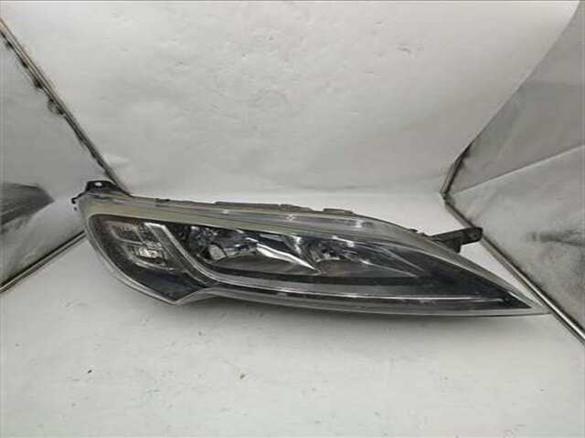 Faro Derecho Peugeot Boxer 2.2 HDI (335) [2.2 LTR. - 96 KW HDI FAP CAT]