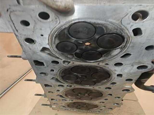 Foto 3ª: Culata Kia Sorento 2.5 CRDI EX [2.5 LTR. - 103 KW CRDI CAT] [D4CB]