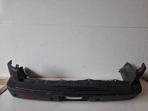 Paragolpes Trasero Land Rover Discovery V6 TD HSE 190CV