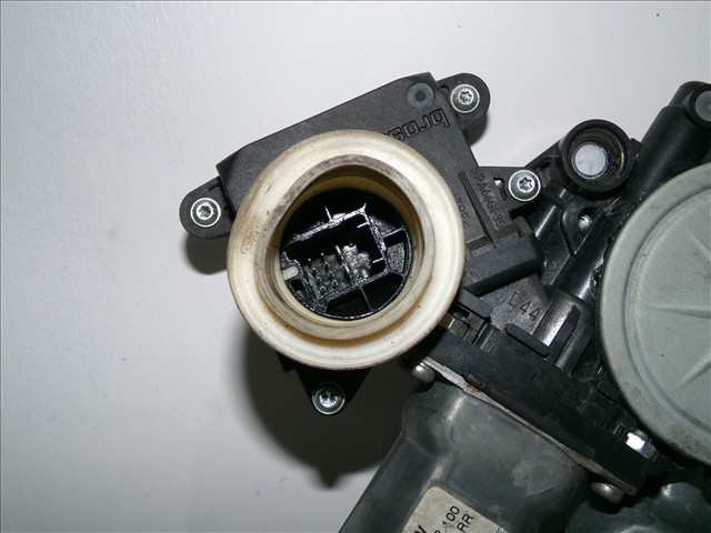 Foto 4ª: Elevalunas Eléctrico Trasero Derecho Toyota Auris 2.0 D FAMILIAR, 2012-2015 [1AD] (2015)