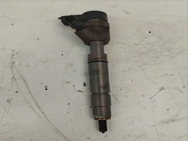 Foto 1ª: Inyectores Honda Crv ELEGANCE 140CV 103KW RE) [N22A2] (2008)