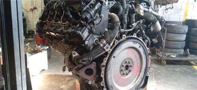 Foto 3ª: Culata Land Rover Range 3.6 TDV8 HSE [3.6 LTR. - 200 KW TD V8]