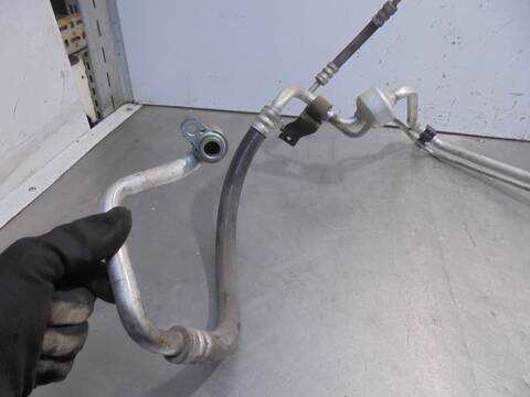 Foto 2ª: Tubos Aire Acondicionado Hyundai i20 1.2 CAT 78CV 57KW [G4LA] (2010)