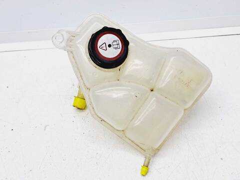 Foto 3ª: Deposito Expansion Ford Fiesta 1.4 16V CAT 80CV 59KW [FXJB] (2004)