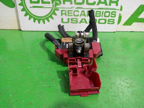 Foto 2ª: Caja Reles Fusibles Nissan Qashqai ACENTA 140CV [HR13DDT] (2013)