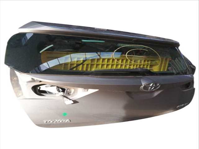 Foto 3ª: Portón Toyota Auris 2.0 D-4D ADE186_ ADE186R) (2012)