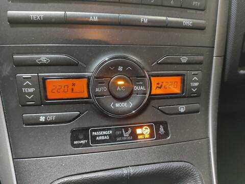 Foto 1ª: Mando Climatizador Toyota Auris 1ZRFE (2007)
