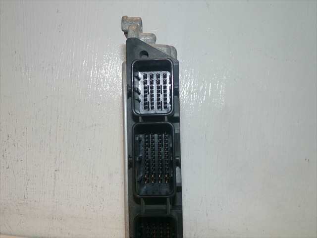Foto 3ª: Centralita Motor ECU Citroen C4 1.6 HDI 2006-2014 [9HZ] (2007)