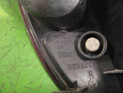 Foto 2ª: Faro Antiniebla Trasero Derecho Renault Espace 2.2 DCI TD 150CV 110KW [D/ G9T K7] (2005)