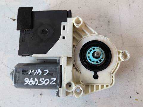 Elevalunas Eléctrico Delantero Izquierdo Volkswagen Passat ADVANCE 2.0 TDI 140CV