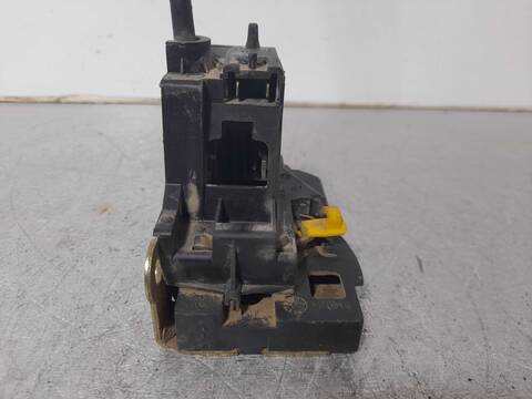 Foto 4ª: Cerradura Puerta Trasera Izquierda Renault Scenic 2.0 16V DYNAMIQUE 139CV 102KW JA..) [F4R C7] (2002)