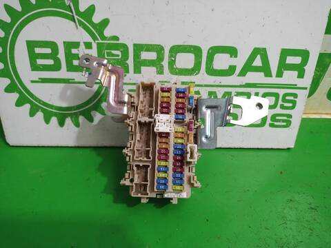 Caja Reles Fusibles Nissan Qashqai ACENTA 140CV