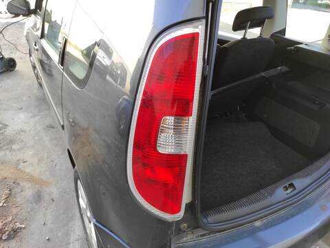 Piloto Trasero Izquierdo Skoda Roomster BNM