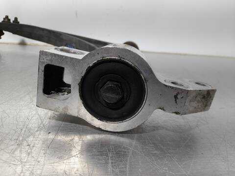 Foto 2ª: Brazo Suspension Delantero Derecho Audi A3 2.0 TDI 140CV 103KW [BKD] (2005)