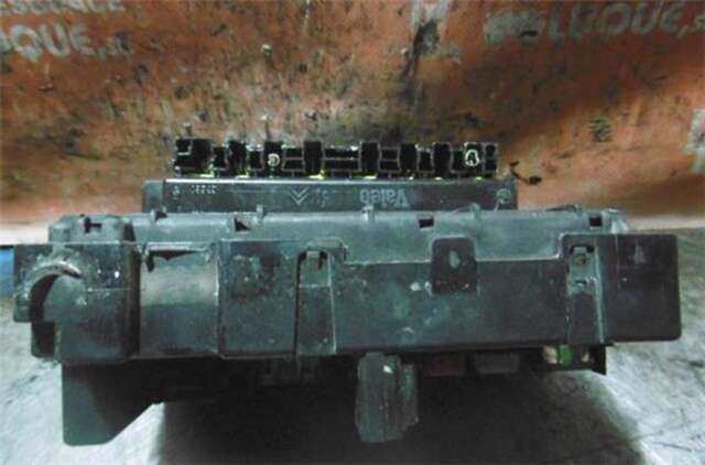 Foto 1ª: Caja Reles Fusibles Peugeot 307 1.6 BIOFLEX [NFU (TU5JP4)]