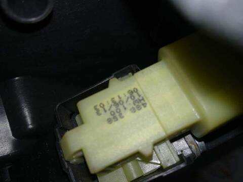 Foto 4ª: Elevalunas Eléctrico Delantero Izquierdo Ford Fiesta TREND 82CV 60KW [SNJB] (2013)