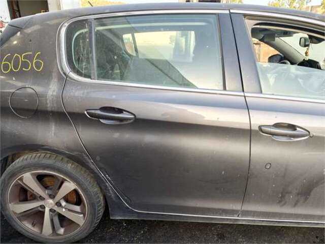Puerta Trasera Derecha Peugeot 308 1.2 ACTIVE [1.2 LTR. - 96 KW 12V E-THP - PURETECH]