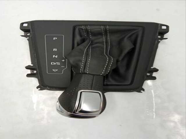 Palanca de Cambio Audi Q3 35 TDI 150CV 110KW