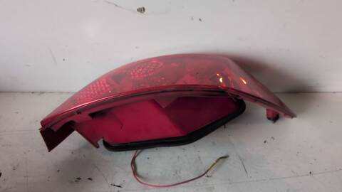 Foto 2ª: Piloto Trasero Derecho Peugeot 307 D-SIGN 1.6 16V HDI 90CV (2002)