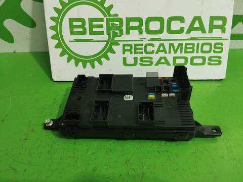 Caja Reles Fusibles Kia Carnival 2.9 CRDI CAT 185CV 136KW