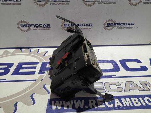 Foto 2ª: Sistema GPS Audi A6 2.5 V6 24V TDI 180CV [AKE] (2001)