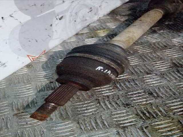 Foto 3ª: Transmision Delantera Derecha Renault Megane CONFORT EXPRESSION BERLINA 120CV 88KW II BERLINA 3P [F9Q B8] (2002)