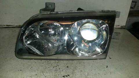 Faro Izquierdo Hyundai Trajet 2.0 16V CAT 136CV 100KW