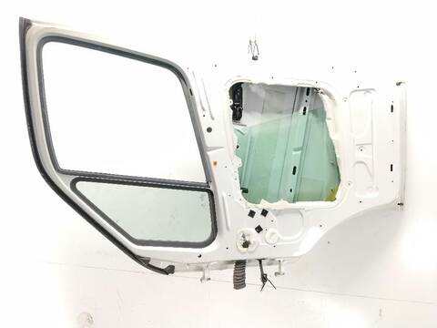 Foto 3ª: Puerta Delantera Derecha Mercedes Sprinter VERSION INDEFINIDA (2018)