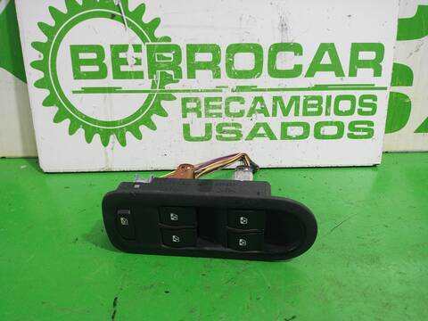 Botonera Elevalunas Renault Scenic GRAND EMOTION 112CV 82KW
