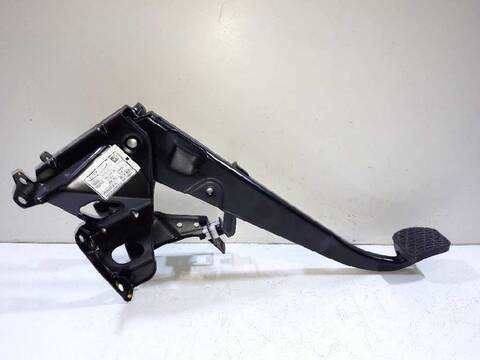 Foto 2ª: Pedal Freno Mercedes Vito 2.1 CDI CAT 136CV 100KW (2014)