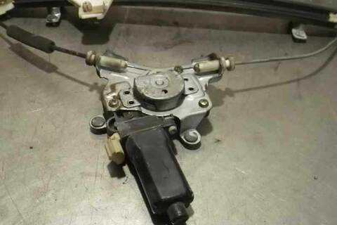 Foto 4ª: Elevalunas Eléctrico Delantero Izquierdo Hyundai Accent CRDI GL 82CV 60KW [D3EA] (2006)