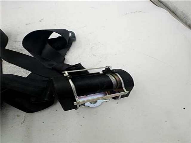 Foto 2ª: Cinturón Trasero Izquierdo Peugeot 207 1.4 X-LINE [1.4 LTR. - 50 KW HDI] [8HZ (DV4TD)]