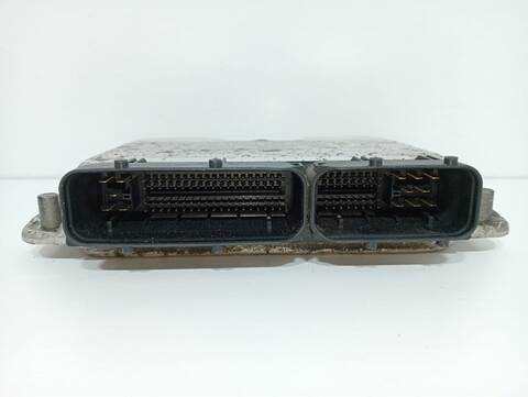 Foto 2ª: Centralita Motor ECU Audi A3 1.9 TDI AMBIENTE 131CV (1996)