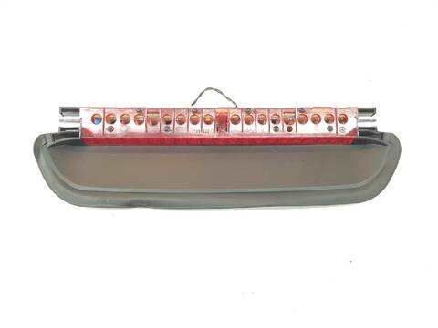 Piloto Trasero Central Bmw Serie 3 315 2.0 TD 177CV 184CV