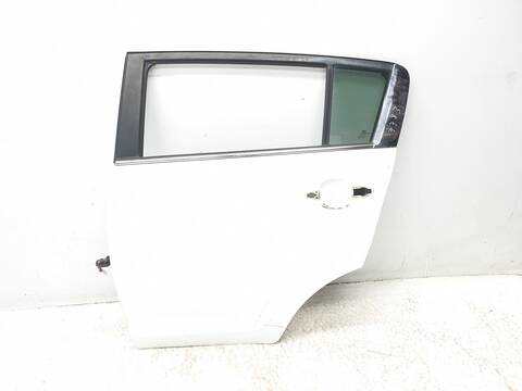 Puerta Trasera Izquierda Kia Sportage DRIVE 4X2