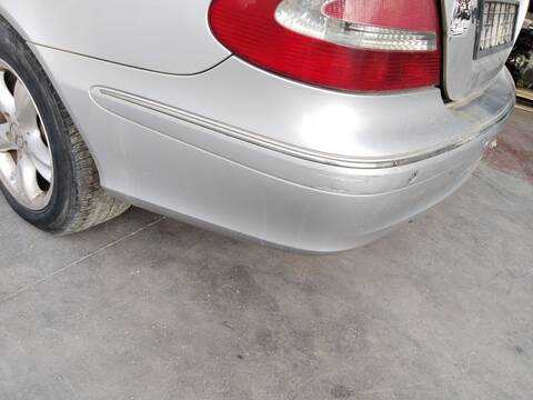 Foto 2ª: Paragolpes Trasero Mercedes Clase CLK 270 CDI COUPE C209) MOTOR OM612.962 (2013)