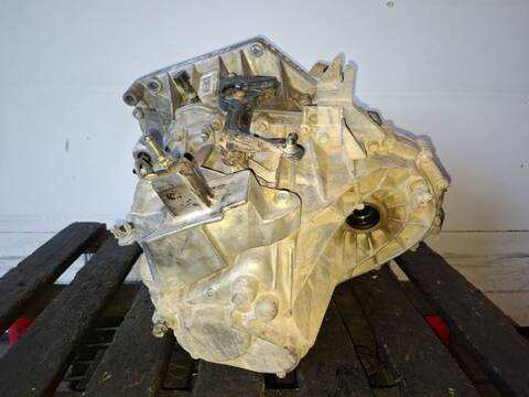 Foto 3ª: Caja Cambios Nissan Pulsar N-CONNECTA 1 16V CAT 116CV (2014)