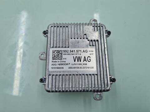 Foto 1ª: Centralita Faros Xenon Seat Ateca 110CV [DLAA] (2023)