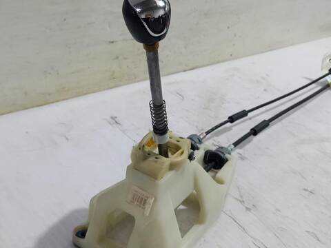 Foto 2ª: Palanca de Cambio Hyundai ix35 2.0 CRDI 4WD 136CV [D4HA] (2009)