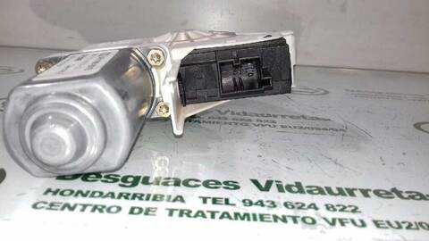 Foto 3ª: Elevalunas Eléctrico Delantero Izquierdo Audi A6 3.0 V6 24V TDI BERLINA 225CV 165KW [BMK] (2004)