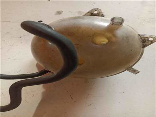 Foto 2ª: Deposito Expansion Volkswagen Transporter 2.5 TDI [AXD]