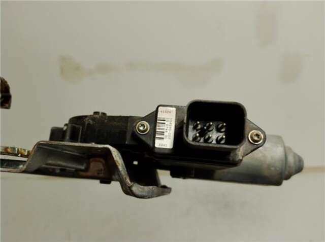 Foto 3ª: Elevalunas Eléctrico Delantero Derecho Opel Astra 2.2 16V (147 CV) [Z22SE]